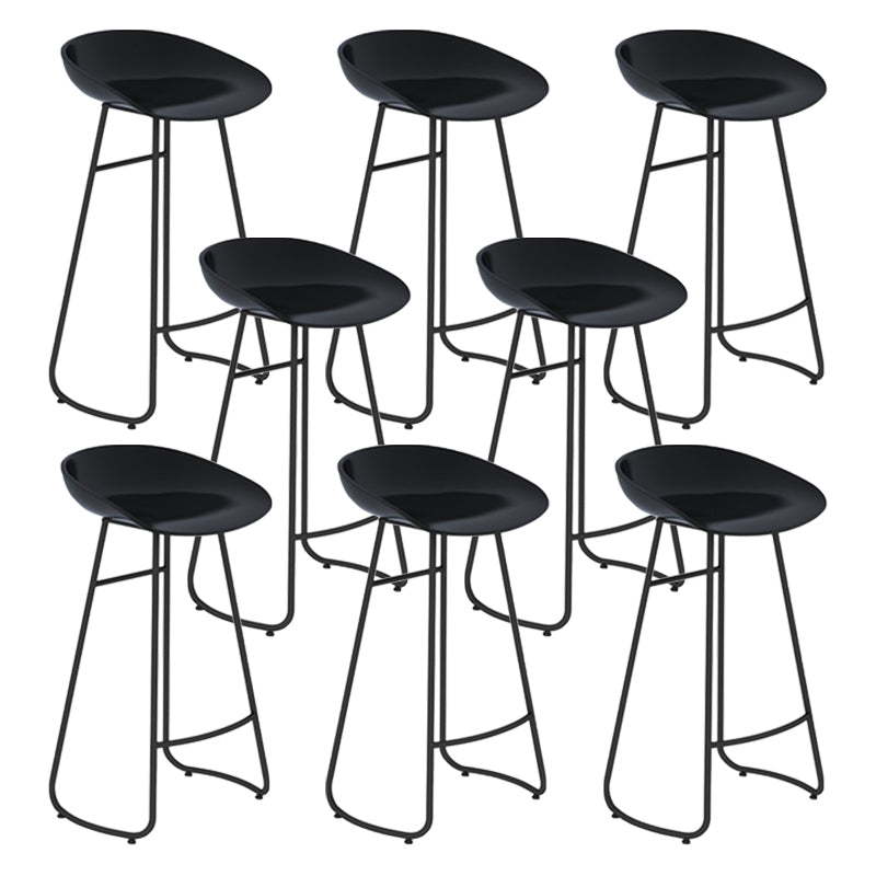 Contemporary Style Bar Stool Plastic Counter Bar Stool with Metal Legs