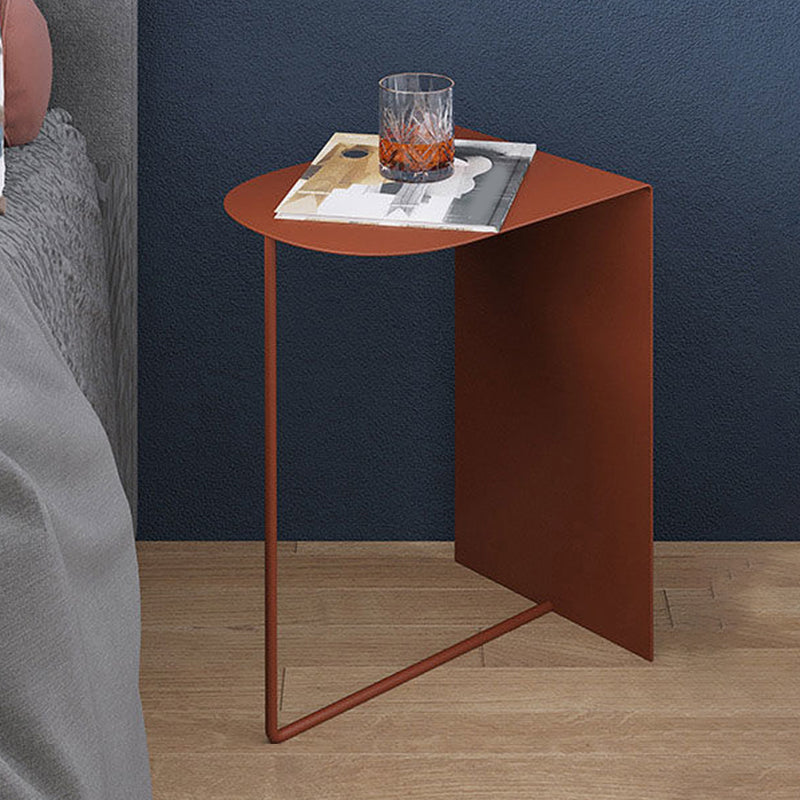 15.75" W x 11.81" D x 19.69" H Metal Side Table Simple Geometric End Table