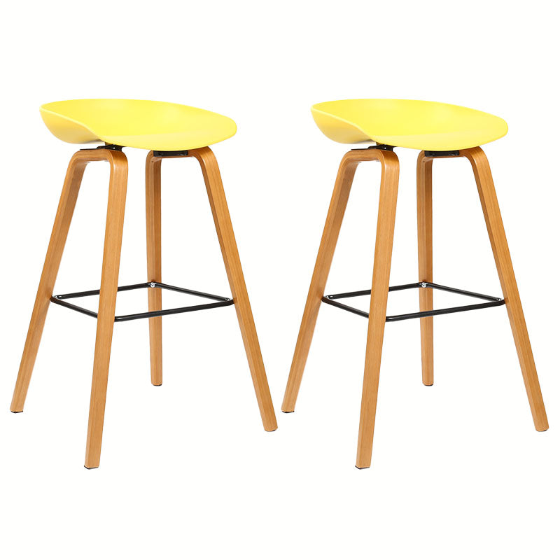 Scandinavian Bucket Stool Plastic Bar Stool with Solid Wood Legs