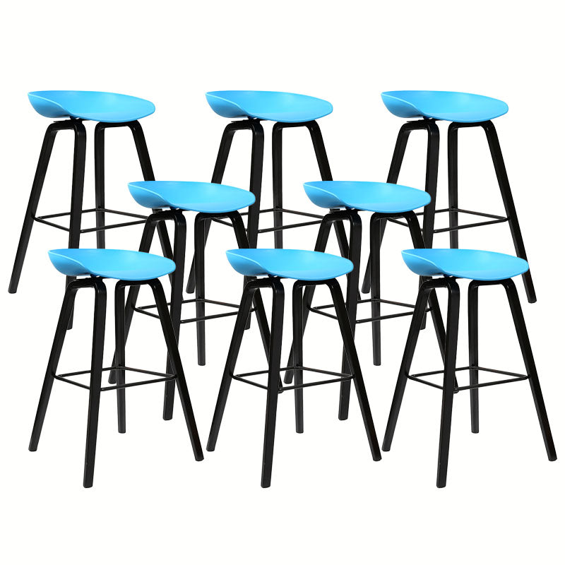 Scandinavian Bucket Stool Plastic Bar Stool with Solid Wood Legs