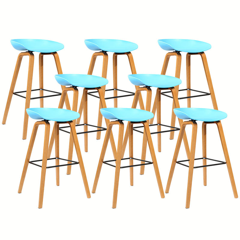 Scandinavian Bucket Stool Plastic Bar Stool with Solid Wood Legs