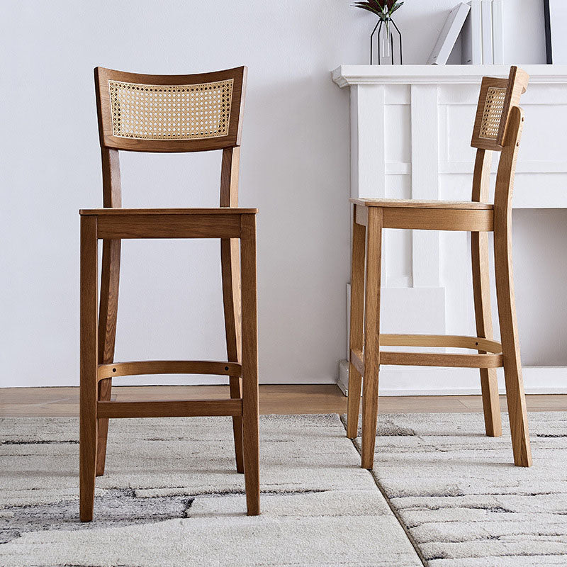 Modern Rattan Armed Stool Low Back Wood Stool with Swivel for Restaurant
