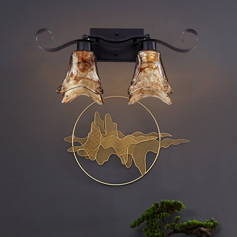 Bräune strukturierte Glasblumenform Eitelkeitsbeleuchtung Klassische 2/3 Lichter Badezimmer Wandmontagelampe in Schwarz