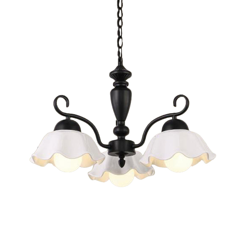 3/6/8 lampada da soffitto con lampada da soffitto con camera da pranzo tradizionale in ceramica smerlata Luce a sospensione in nero