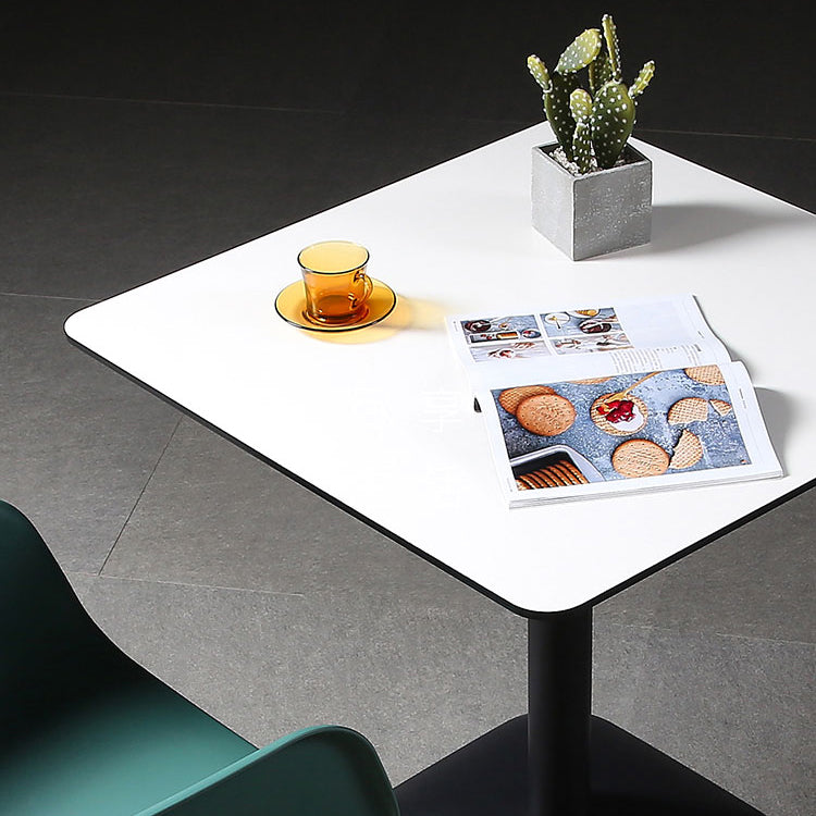 Metal Industrial Dining Table Manufactured Wood Top Table with Pedestal Base