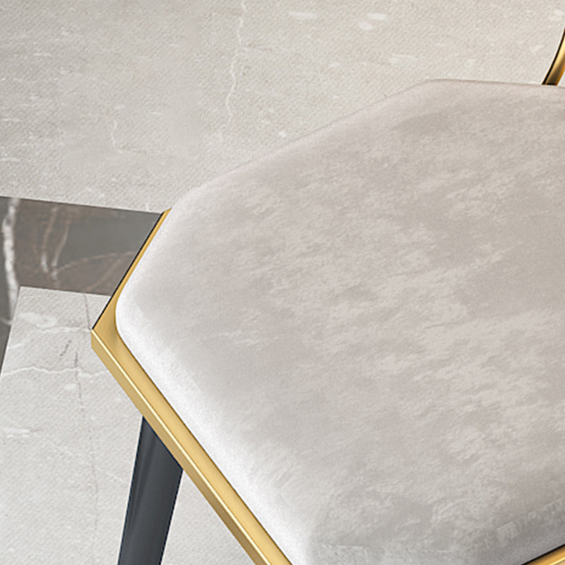Nordic Style Velvet Dining Chair Metal Dining Chairs for Restaurant Use