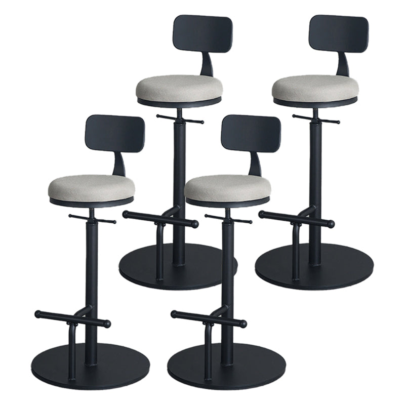 Scandinavian Metal Barstool Faux Leather Counter Stool With 4 Legs in Matte Finish