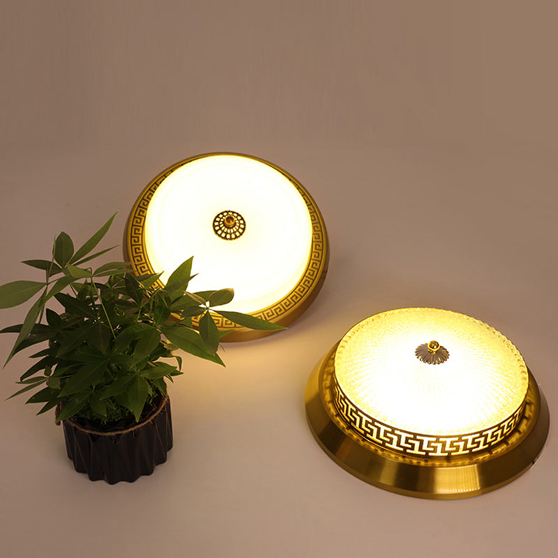 Modern Metal Ceiling Light Circle Shape LED Flush Mount with Glass Shade for Living Room