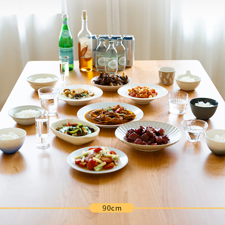 Modern Style Dining Table Solid Wood Rectangle Table for Home