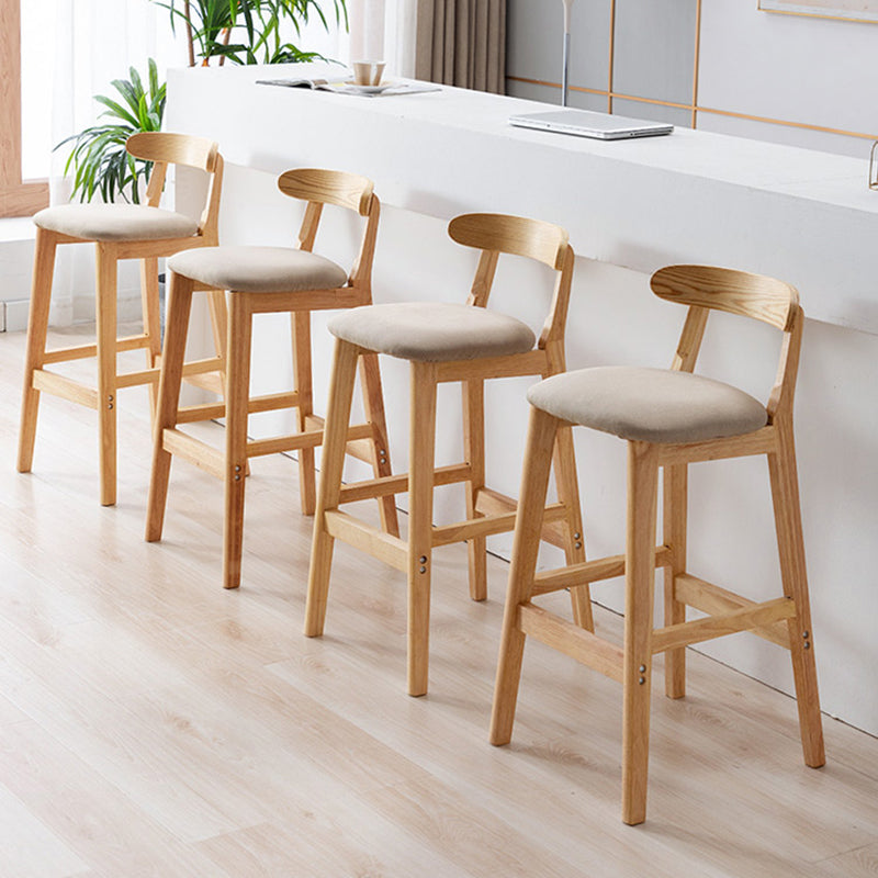Modern Armless Backrest Counter Stool Rubber Wood Cafe Bar Stool with Seat and Pedal