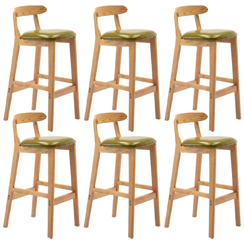 Modern Armless Backrest Counter Stool Rubber Wood Cafe Bar Stool with Seat and Pedal