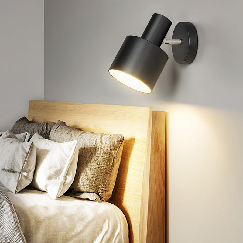 Single Polished Finish Contemporary Wall Mounted Sconce Metal Wall Light for Foyer
