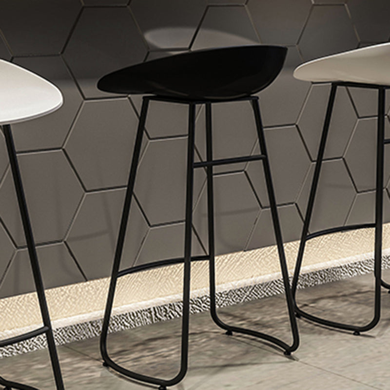 Modern Backrest Armless Counter Stool Iron Bar Stool with Acrylic Seat and Pedal for Cafe