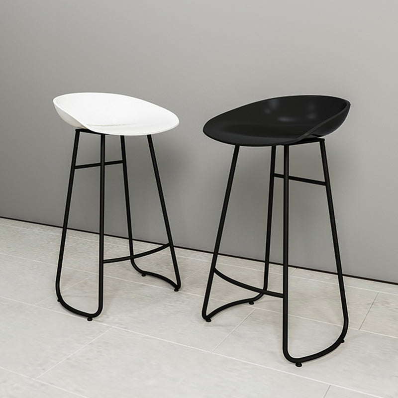 Modern Backrest Armless Counter Stool Iron Bar Stool with Acrylic Seat and Pedal for Cafe