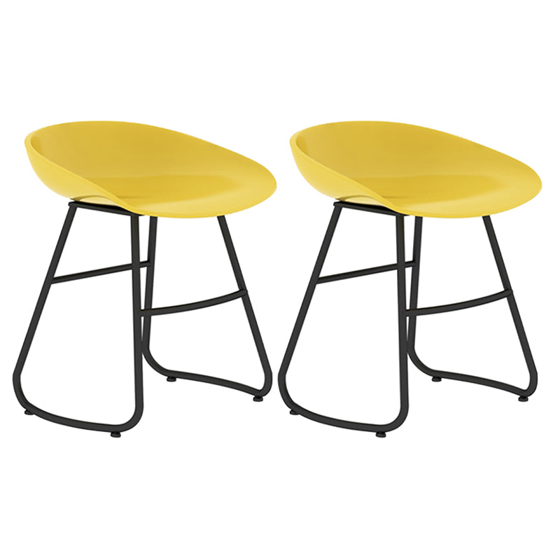 Modern Backrest Armless Counter Stool Iron Bar Stool with Acrylic Seat and Pedal for Cafe