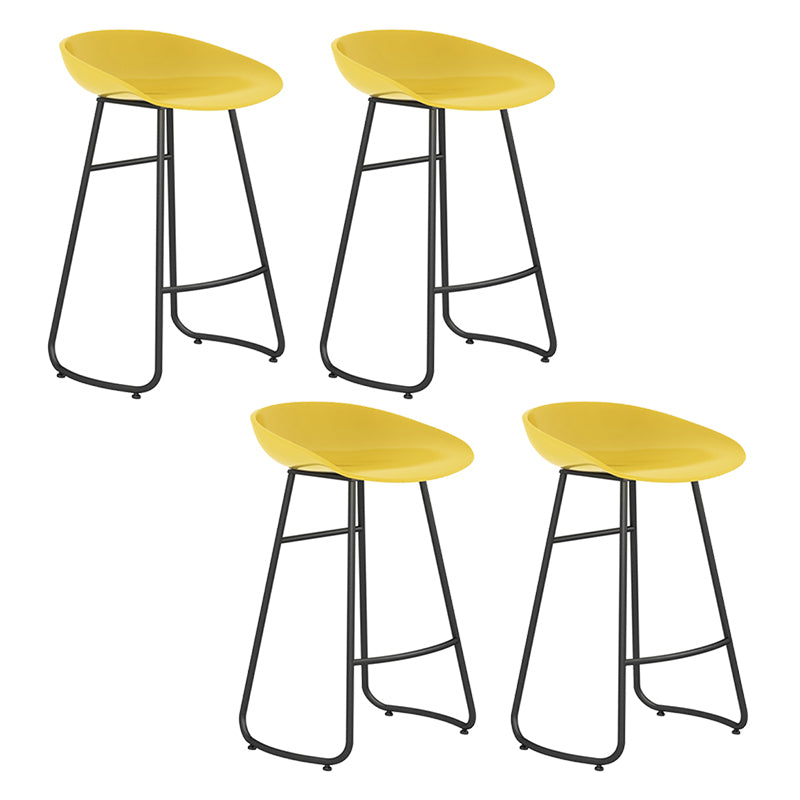 Modern Backrest Armless Counter Stool Iron Bar Stool with Acrylic Seat and Pedal for Cafe