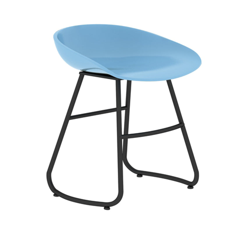 Modern Backrest Armless Counter Stool Iron Bar Stool with Acrylic Seat and Pedal for Cafe