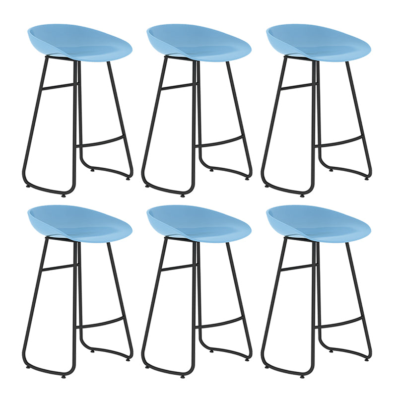 Modern Backrest Armless Counter Stool Iron Bar Stool with Acrylic Seat and Pedal for Cafe