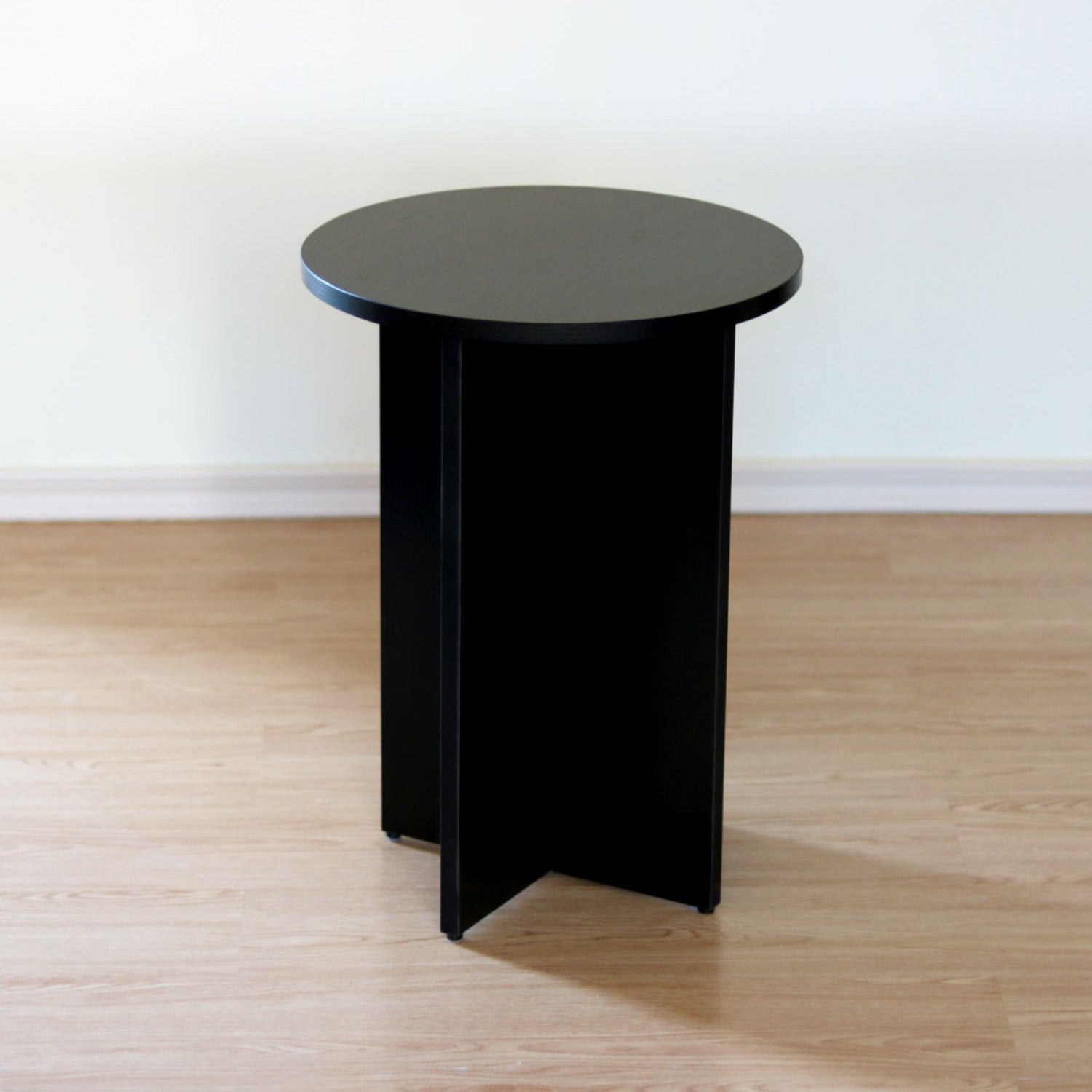15.75 inch Wide Scandinavian Sofa Side Accent Table Wooden Round Side End Table