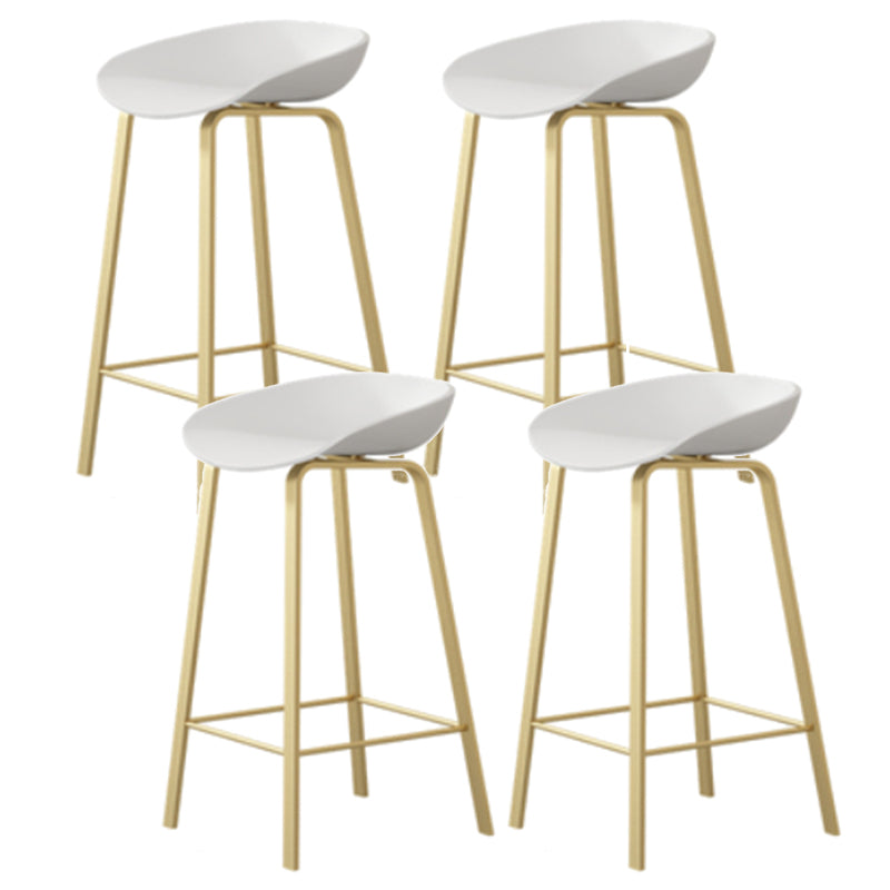 Modern Backrest Counter Stool Iron Bar Stool with Acrylic Seat and Pedal for Milk Tea Shop