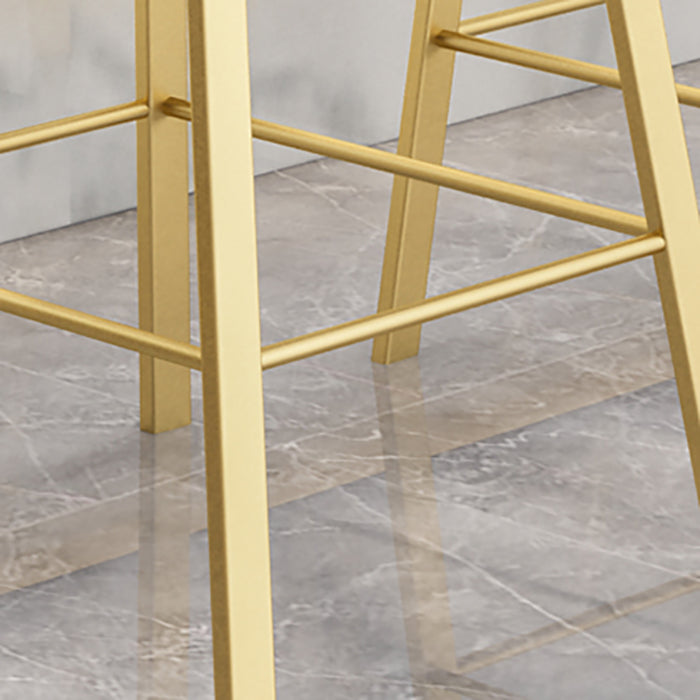 Modern Backrest Counter Stool Iron Bar Stool with Acrylic Seat and Pedal for Milk Tea Shop