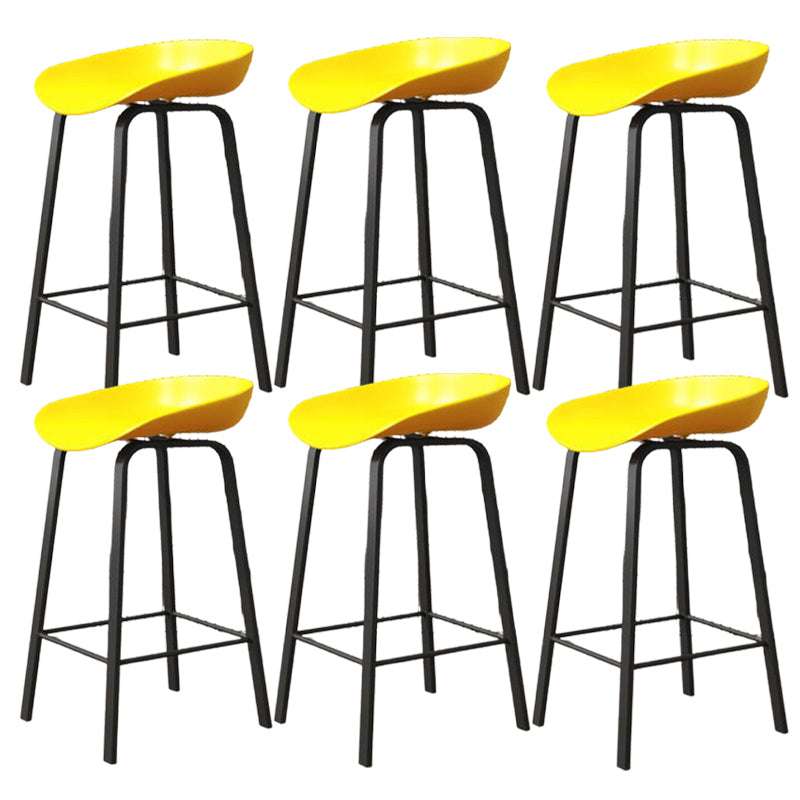 Modern Backrest Counter Stool Iron Bar Stool with Acrylic Seat and Pedal for Milk Tea Shop