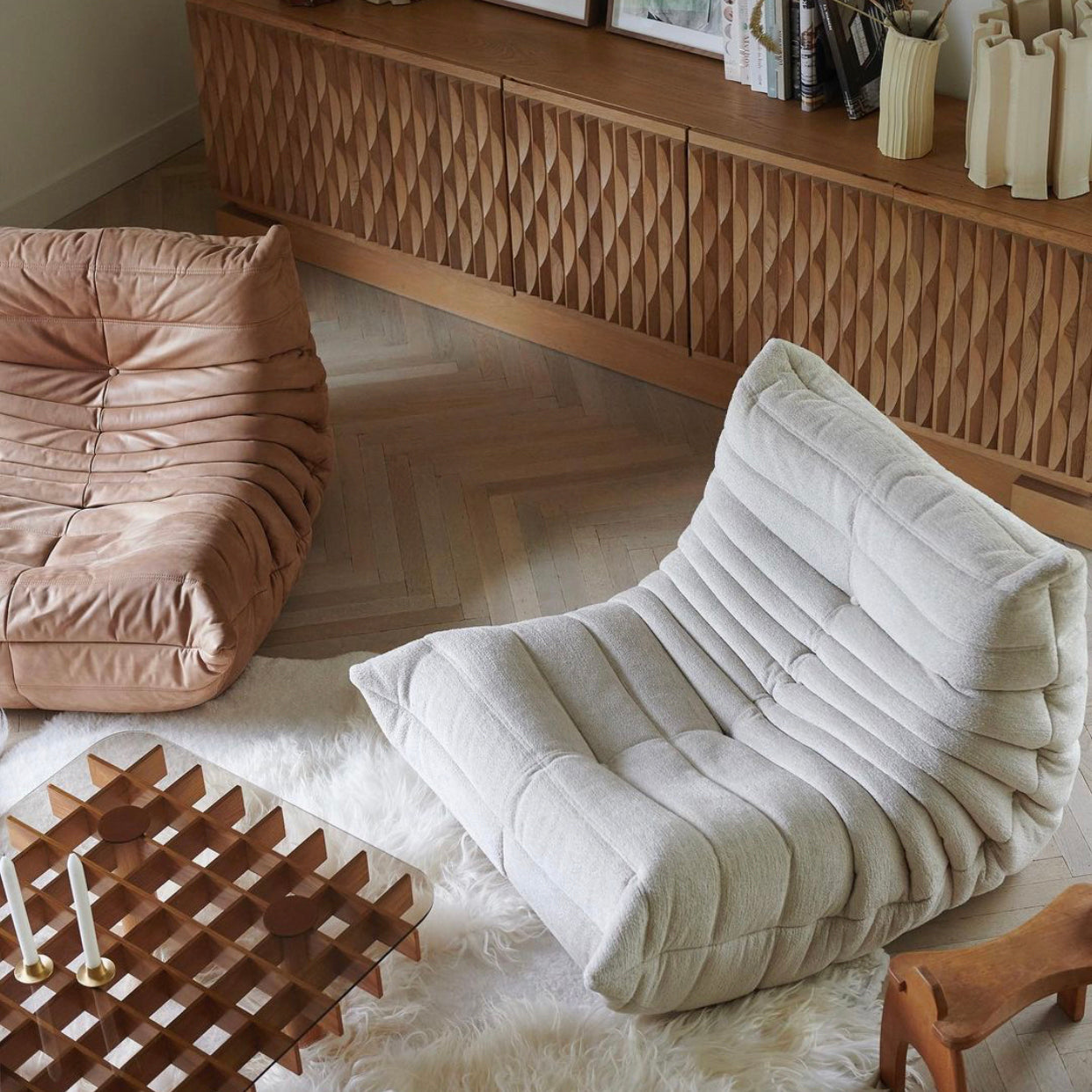 Mid-Century Modern Armless Lounge Chair Fixed Back Accent Room Chair for Bedroom