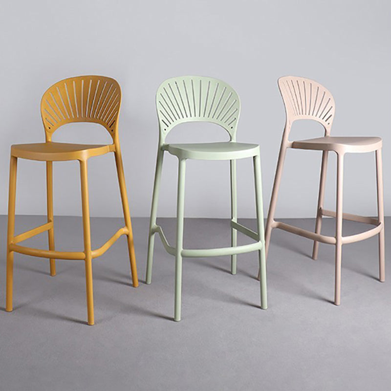 Contemporary Plastic Barstool Plastic Low Back Counter Stool in Matte Finish for Indoor