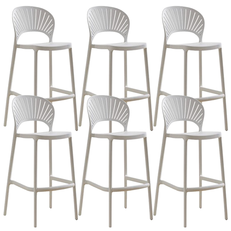 Contemporary Plastic Barstool Plastic Low Back Counter Stool in Matte Finish for Indoor
