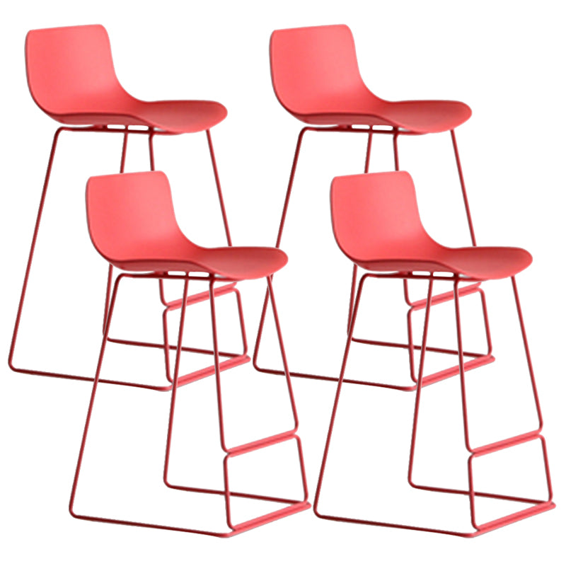 Scandinavian Low Back Counter Stool Plastic Armless Counter Chair