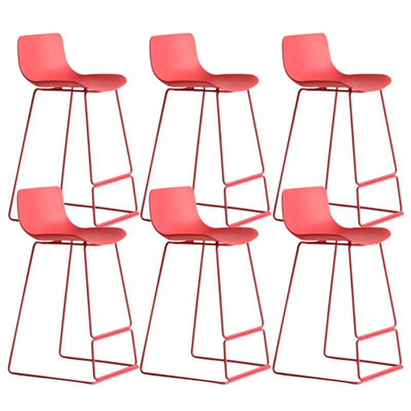 Scandinavian Low Back Counter Stool Plastic Armless Counter Chair