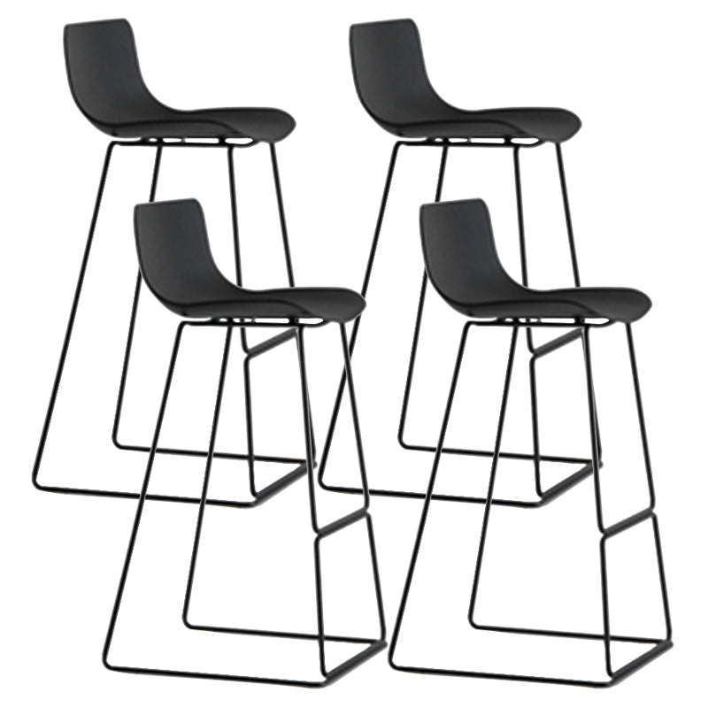 Scandinavian Low Back Counter Stool Plastic Armless Counter Chair