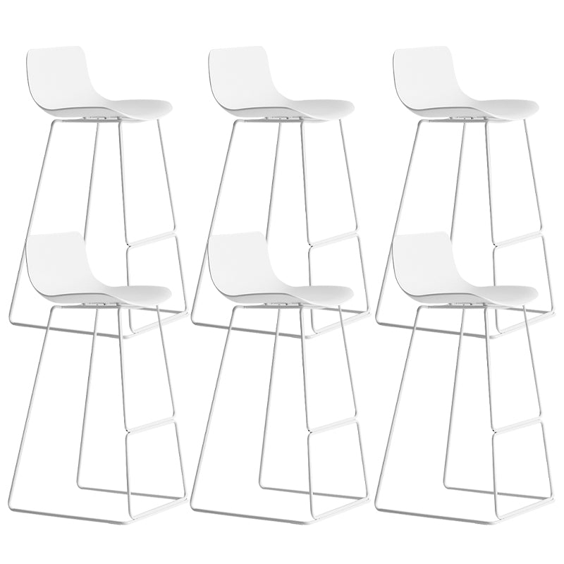 Scandinavian Low Back Counter Stool Plastic Armless Counter Chair
