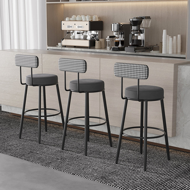 Contemporary Metal Stool Faux Leather Counter Stool in Matte Finish for Indoor