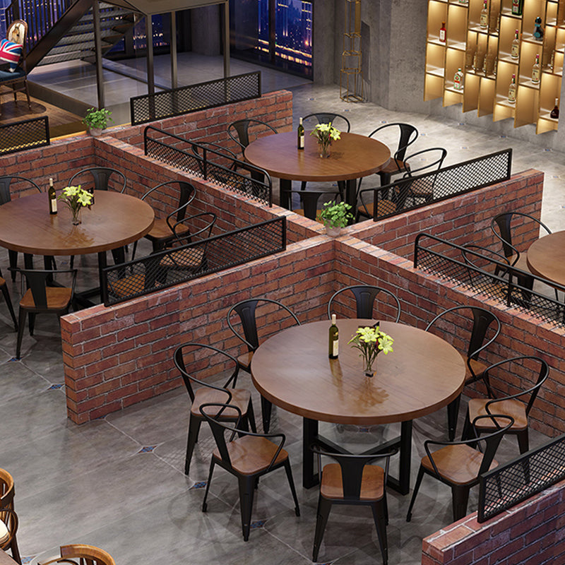 Modern Coffee Shop Dining Table Round Solid Wood Table in Brown