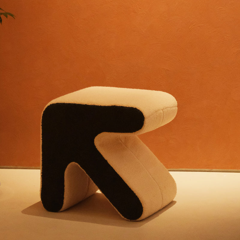 Contemporary Contrast Color Pouf Chair Velvet Arrow Shape Tear Resistant Chair Ottoman