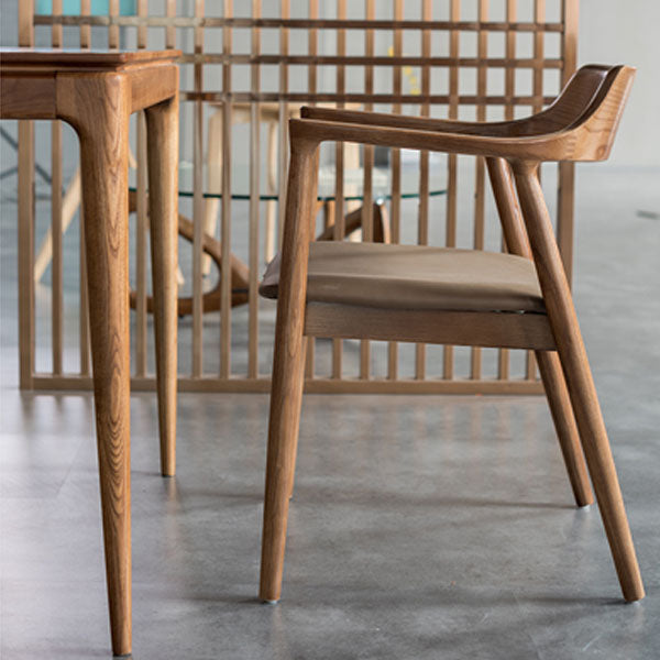 Arm Chair Traditional Style Dining Open Back Chair with Wooden Legs