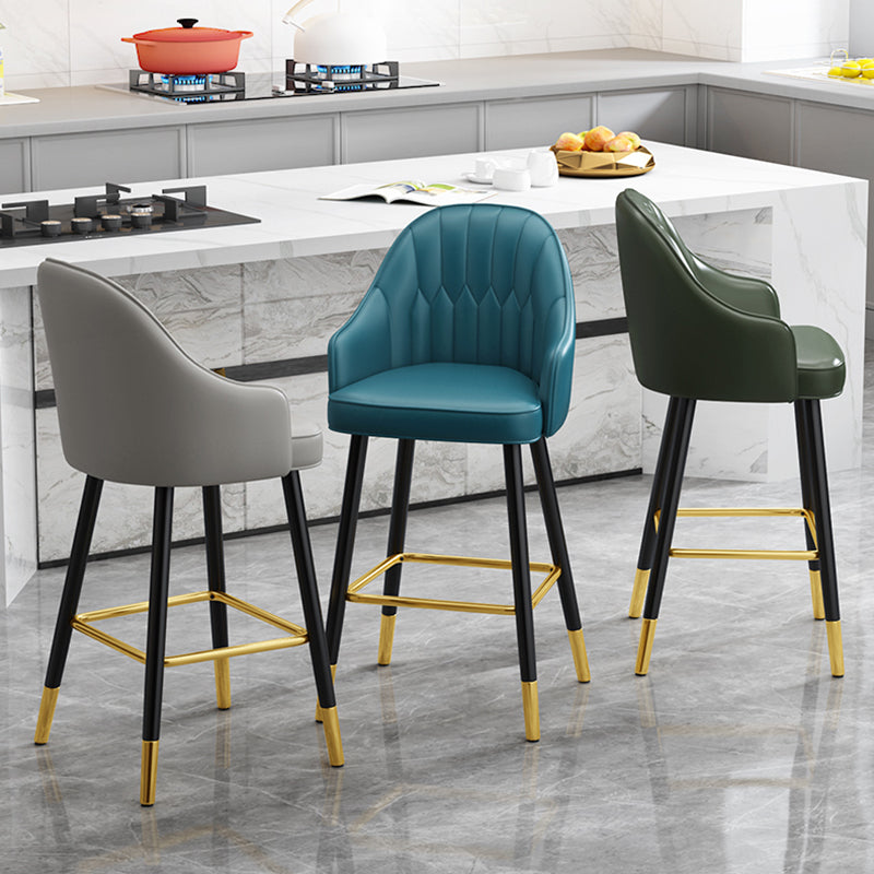 Modern Restaurant Armed Stool Matte Finish Leather Bar Stool
