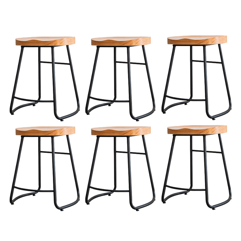 Modern Armless Backless Counter Stool Iron Bar Stool with Wooden Seat and Pedal for Cafe