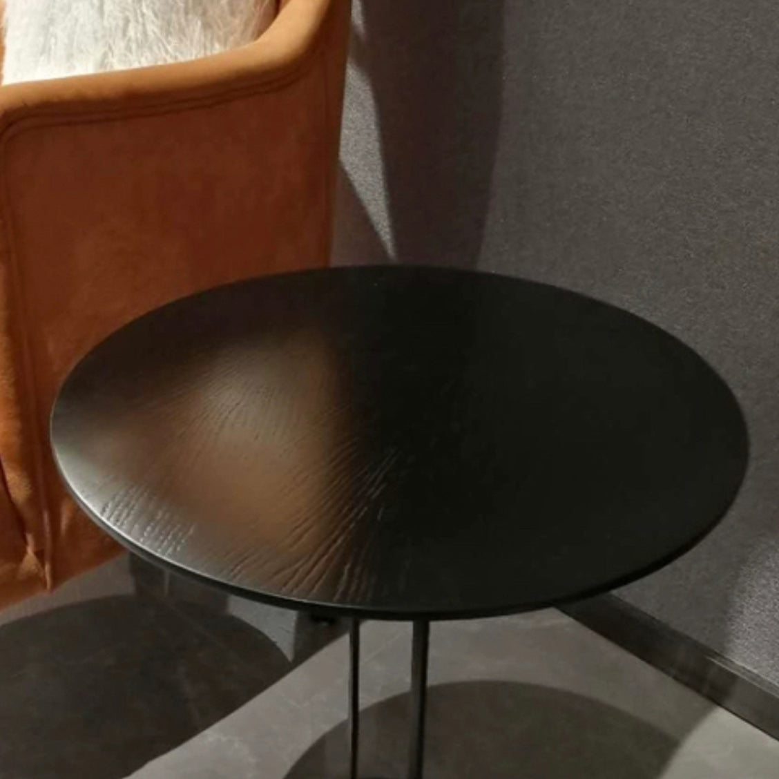 Round Pedestal Base Base Design Solid Wood Table Nordic Style Side Table