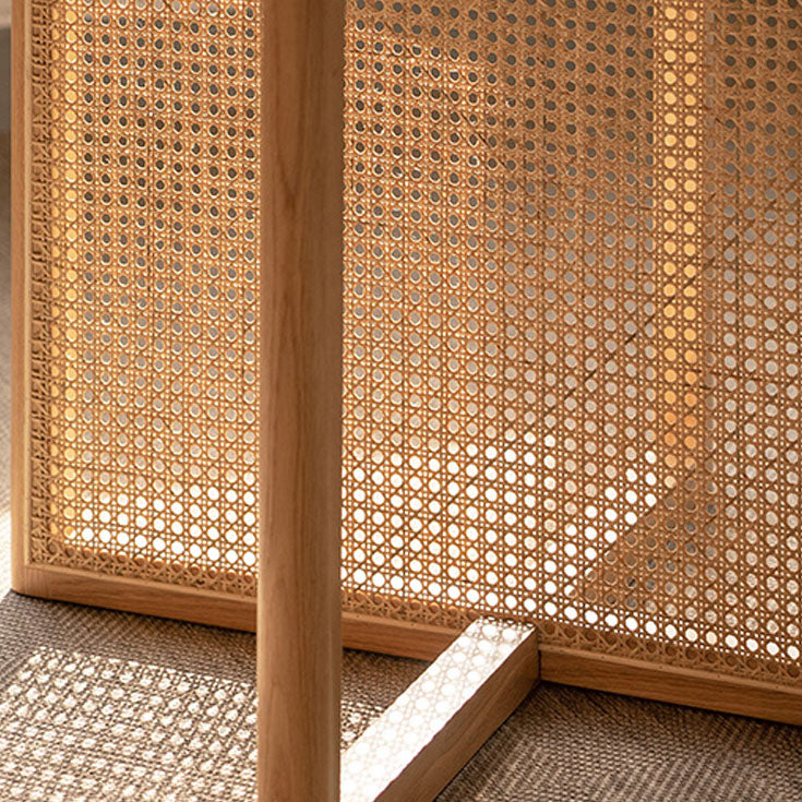 Contemporary Solid Wood Dinner Table Round Wood Base Dining Table