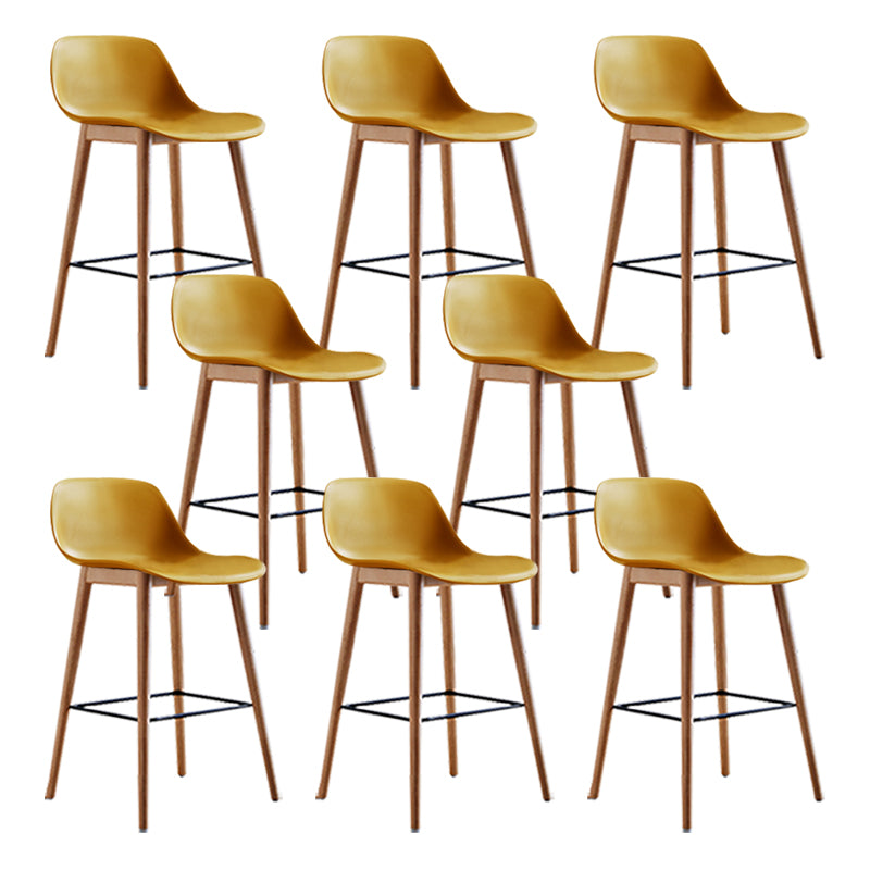 Scandinavian Armless Bar Stools Plastic Low Back Barstool with 4 Beech Legs