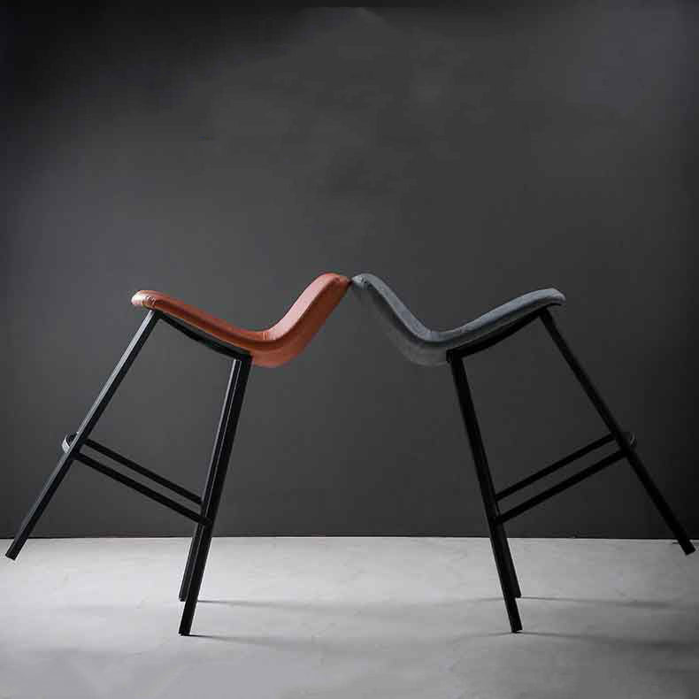 Faux Leather Saddle Seat Barstool Contemporary Armless Bar Stool with 4 Black Legs