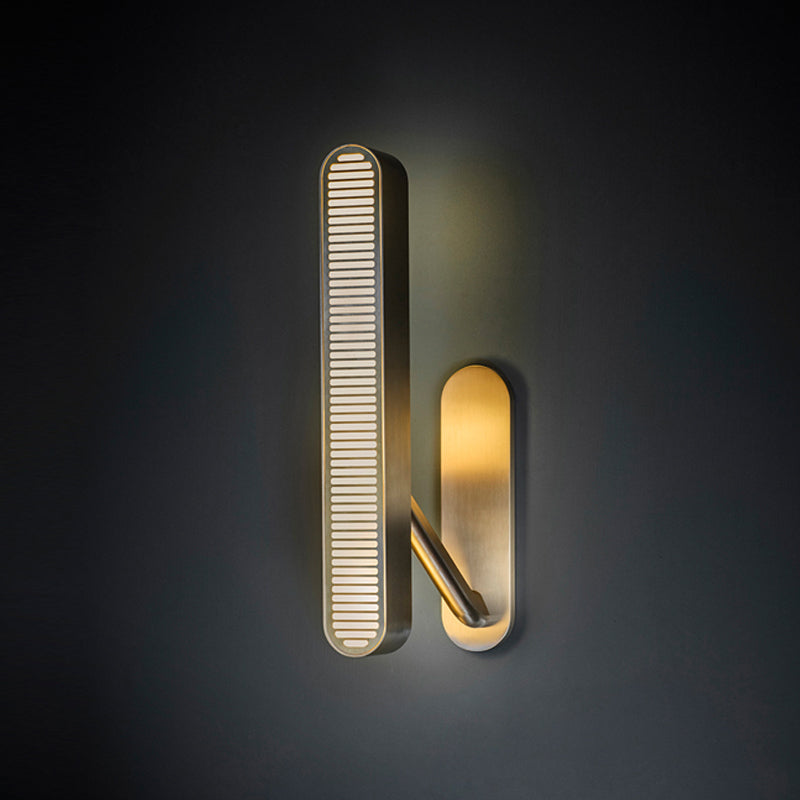 Modern Style Brass Wall Light Oval Shape Gold LED Wall Sconce for Living Room