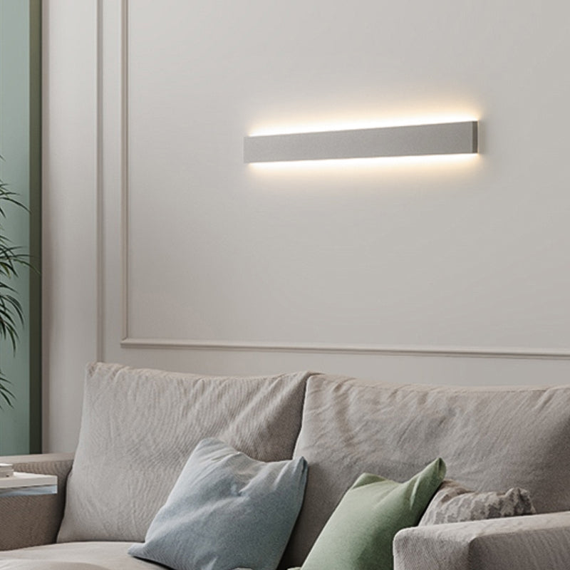 Linear Shade Metal Wall Sconce Modern Style Single Light Wall Mounted Light in White