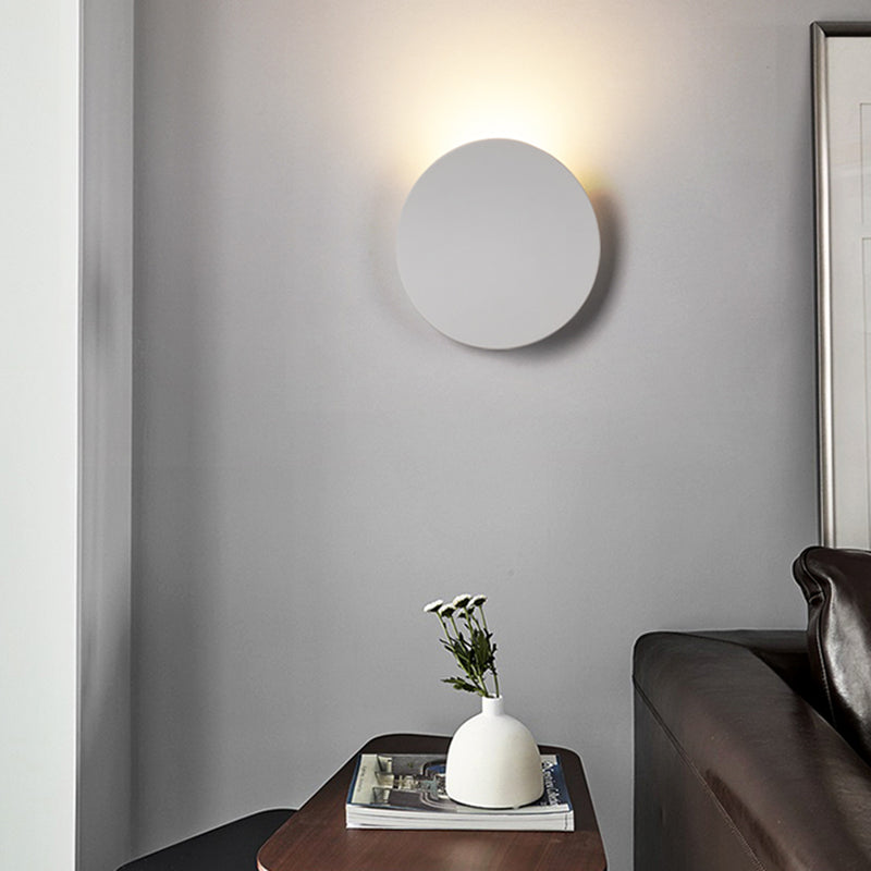 Metal Round Shade Wall Sconce Modern Style 1-Light Wall Mounted Light