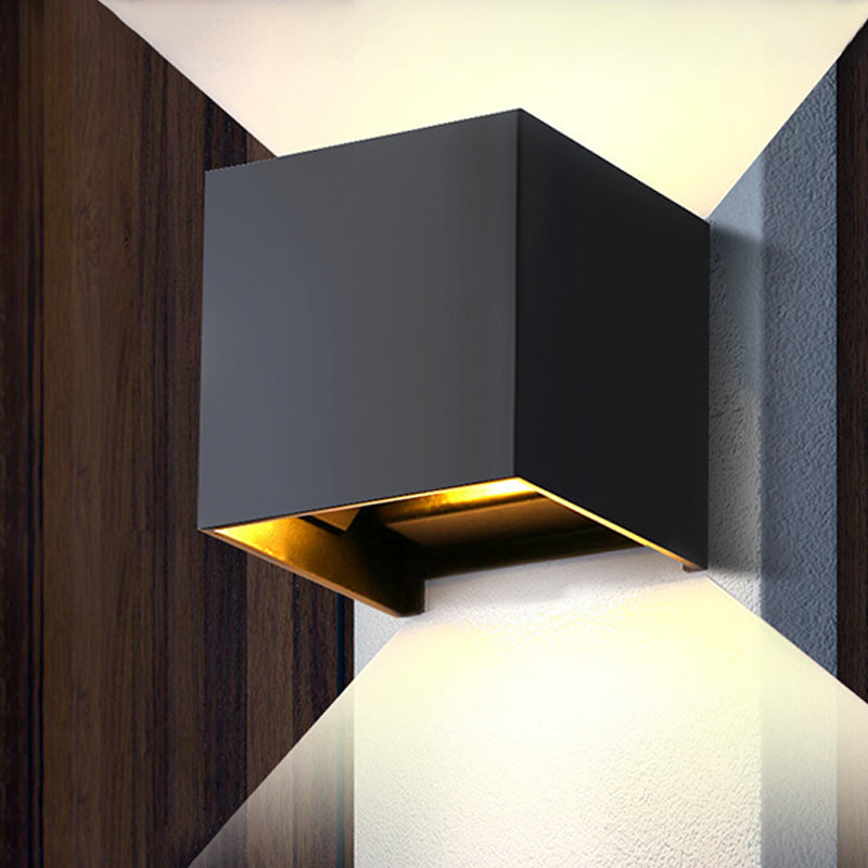 Modern Style Square Wall Light Sconces Metal 2 Lights Wall Washer Sconce