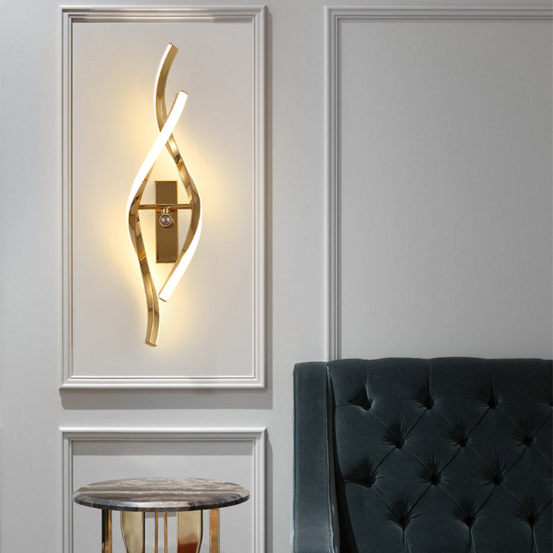 Linear Shade Metal Wall Sconce Modern Style 2 Lights Wall Mount Lighting in Gold