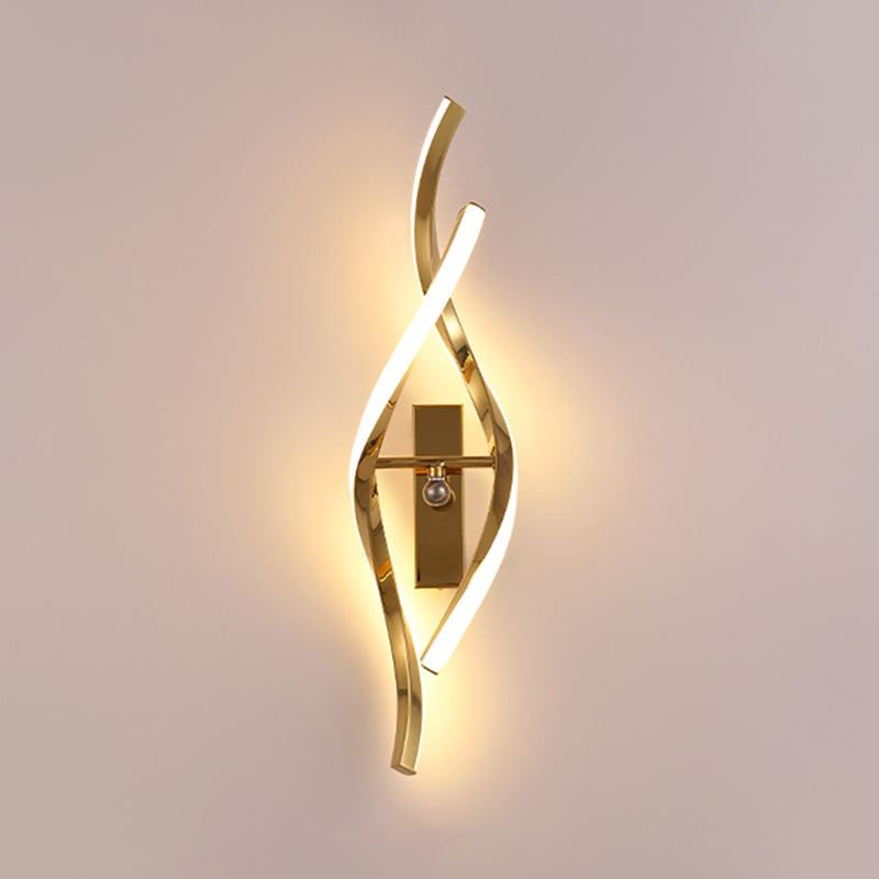 Linear Shade Metal Wall Sconce Modern Style 2 Lights Wall Mount Lighting in Gold