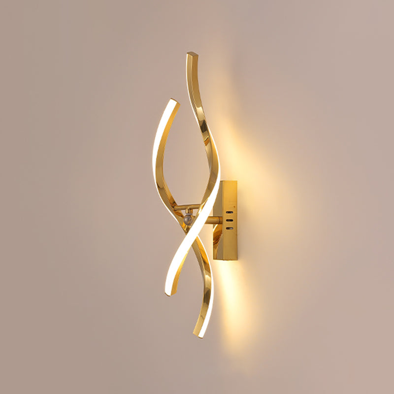 Linear Shade Metal Wall Sconce Modern Style 2 Lights Wall Mount Lighting in Gold